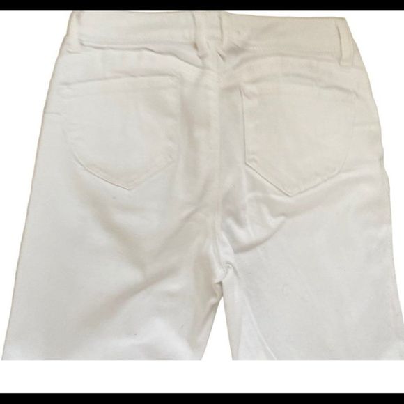 Revamped White stretch destroyed denim crops 3 - Picture 6 of 6